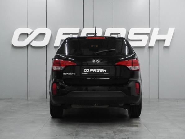 Kia Sorento II Рестайлинг с пробегом 2013 года, цена 1 499 000 рублей, 226917 км, внедорожник, Автокод Объявления
