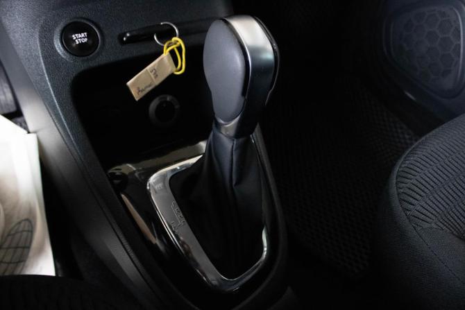 Renault Kaptur I с пробегом 2016 года, цена 1 399 000 рублей, 188206 км, внедорожник, Автокод Объявления