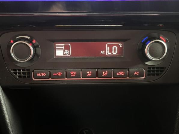 Volkswagen Polo V с пробегом 2013 года, цена 695 000 рублей, 247758 км, седан, Автокод Объявления