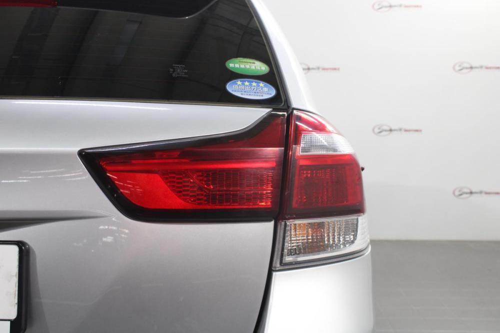 Toyota Corolla XI (E160 E170) Рестайлинг 2 Владивосток  - изображение 8
