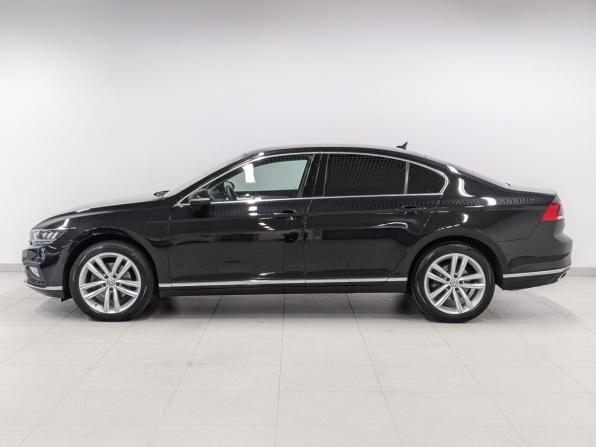 Volkswagen Passat B8 Рестайлинг с пробегом 2020 года, цена 2 740 000 рублей, 102593 км, седан, Автокод Объявления