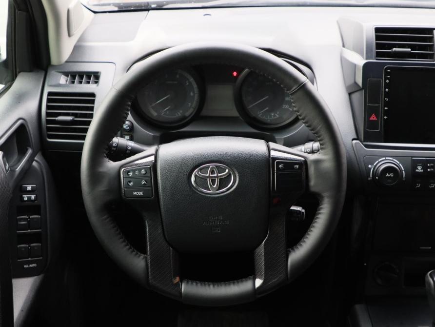 Toyota Land Cruiser Prado 150 Series Рестайлинг 1 Санкт-Петербург  - изображение 11