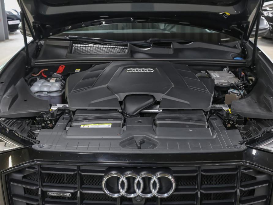 Audi Q8 I (4M) Москва  - изображение 9