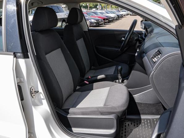 Volkswagen Polo V с пробегом 2012 года, цена 700 000 рублей, 200611 км, седан, Автокод Объявления