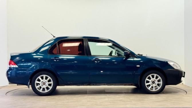 Mitsubishi Lancer IX Рестайлинг с пробегом 2009 года, цена 385 000 рублей, 292000 км, седан, Автокод Объявления