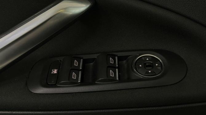 Ford Mondeo IV Рестайлинг с пробегом 2012 года, цена 735 000 рублей, 234483 км, седан, Автокод Объявления