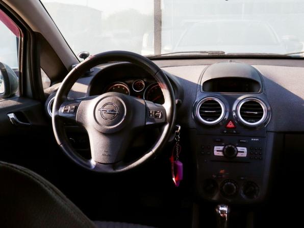 Opel Corsa D Рестайлинг II с пробегом 2011 года, цена 589 000 рублей, 216514 км, хэтчбек, Автокод Объявления