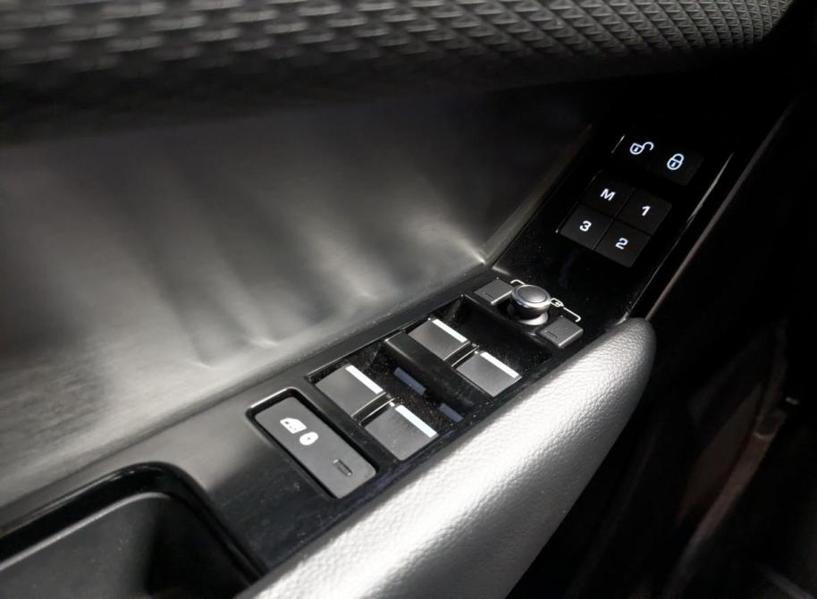 Land Rover Range Rover Velar I Санкт-Петербург  - изображение 30