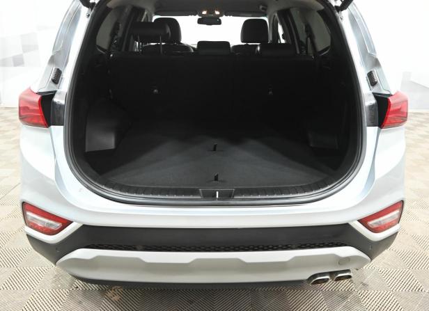 Hyundai Santa Fe IV с пробегом 2018 года, цена 2 940 000 рублей, 135900 км, внедорожник, Автокод Объявления