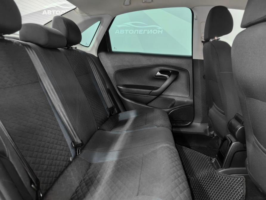 Volkswagen Polo V Рестайлинг Новосибирск  - изображение 15