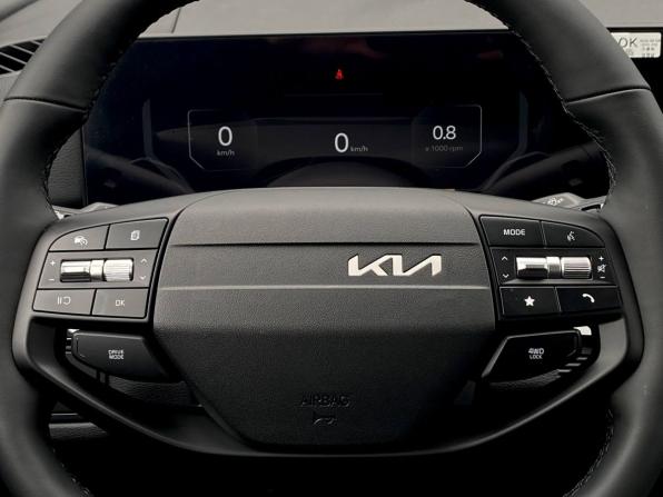 Новый Kia Sportage V Рестайлинг 2026 года, цена 5 210 392 рубля, внедорожник, Автокод Объявления