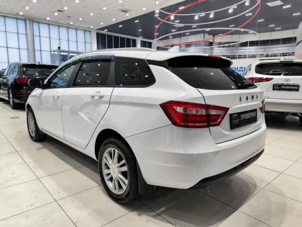 Lada (ВАЗ) Vesta I с пробегом 2018 года, цена 699 000 рублей, 220002 км, универсал, Автокод Объявления