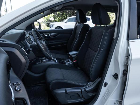 Nissan Qashqai II с пробегом 2014 года, цена 1 426 000 рублей, 130932 км, внедорожник, Автокод Объявления