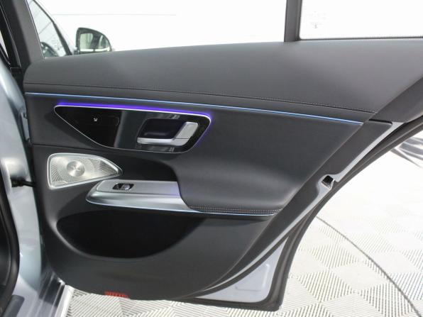 Mercedes-Benz E-Класс VI (W214 S214) с пробегом 2025 года, цена 8 860 000 рублей, 26 км, седан, Автокод Объявления