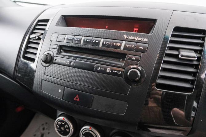 Mitsubishi Outlander II с пробегом 2008 года, цена 1 199 000 рублей, 161000 км, внедорожник, Автокод Объявления