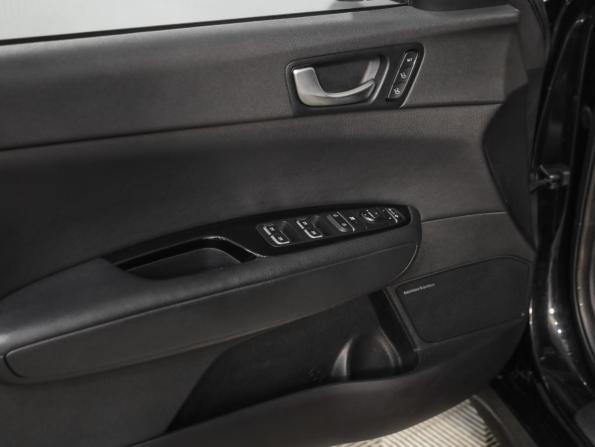 Kia Optima IV с пробегом 2018 года, цена 1 999 000 рублей, 132401 км, седан, Автокод Объявления