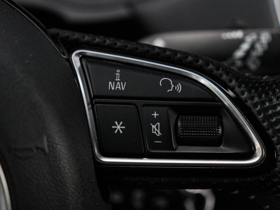 Audi Q3 I (8U) Рестайлинг Москва  - изображение 20