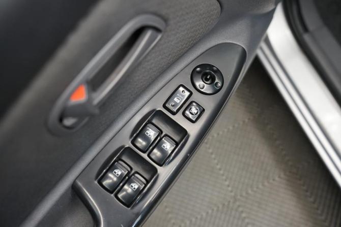 Kia Rio II Рестайлинг с пробегом 2010 года, цена 680 000 рублей, 245000 км, седан, Автокод Объявления