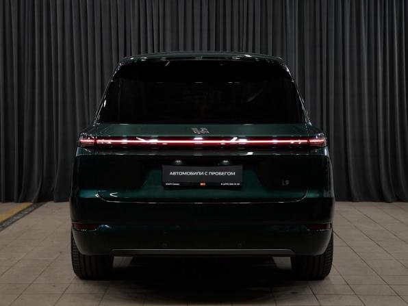Новый Li Auto (Lixiang) L9 I 2023 года, цена 6 100 000 рублей, внедорожник, Автокод Объявления