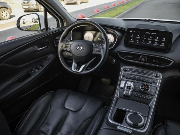 Hyundai Santa Fe IV Рестайлинг с пробегом 2021 года, цена 3 479 000 рублей, 91361 км, внедорожник, Автокод Объявления