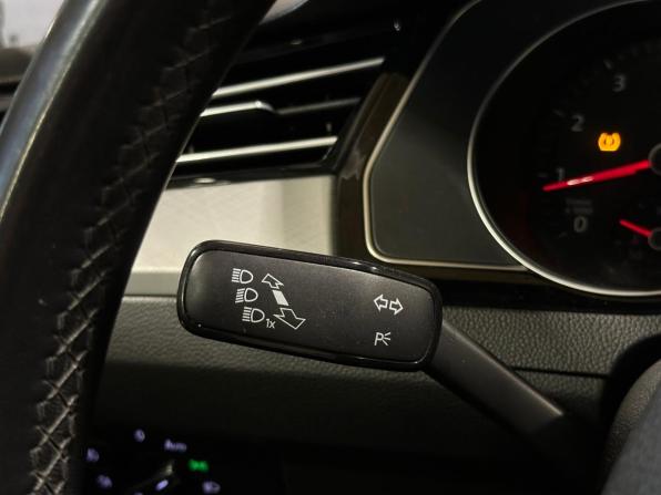 Volkswagen Passat B8 Рестайлинг с пробегом 2020 года, цена 2 575 000 рублей, 63713 км, седан, Автокод Объявления