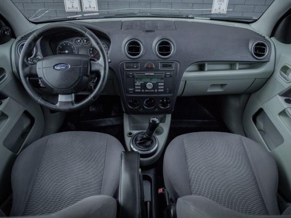 Ford Fusion I Рестайлинг с пробегом 2007 года, цена 250 000 рублей, 247000 км, хэтчбек, Автокод Объявления