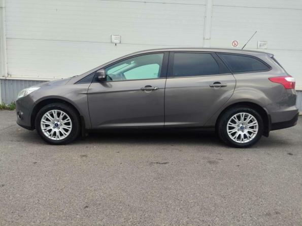 Ford Focus III с пробегом 2015 года, цена 750 000 рублей, 146364 км, универсал, Автокод Объявления