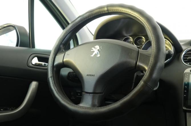 Peugeot 408 I с пробегом 2012 года, цена 689 000 рублей, 161000 км, седан, Автокод Объявления