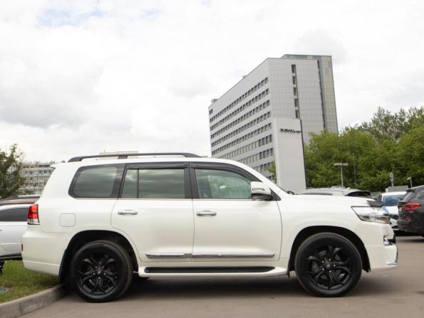Toyota Land Cruiser 200 Series Рестайлинг 2 с пробегом 2018 года, цена 6 338 000 рублей, 136940 км, внедорожник, Автокод Объявления