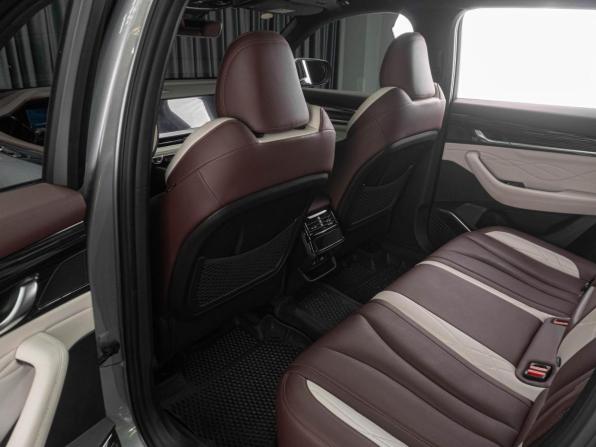 Geely Monjaro I с пробегом 2023 года, цена 3 499 000 рублей, 48318 км, внедорожник, Автокод Объявления
