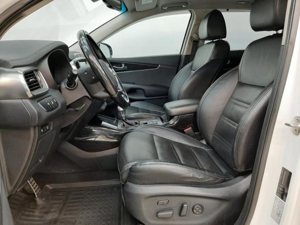 Kia Sorento III Prime Рестайлинг с пробегом 2018 года, цена 2 180 000 рублей, 222987 км, внедорожник, Автокод Объявления