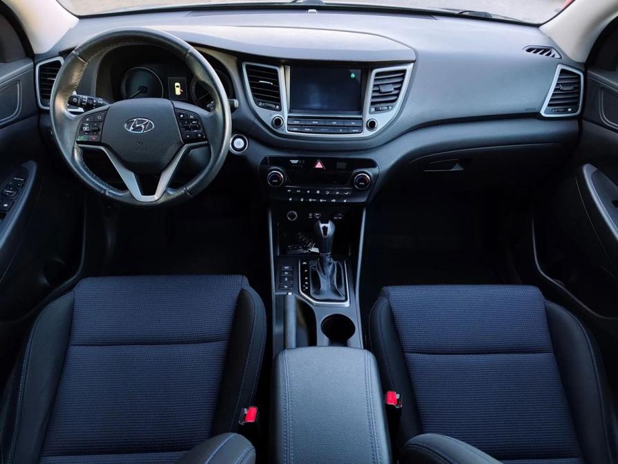 Hyundai Tucson III Санкт-Петербург  - изображение 9