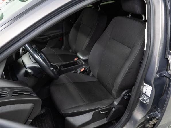 Ford Focus III Рестайлинг с пробегом 2017 года, цена 1 150 000 рублей, 120768 км, хэтчбек, Автокод Объявления