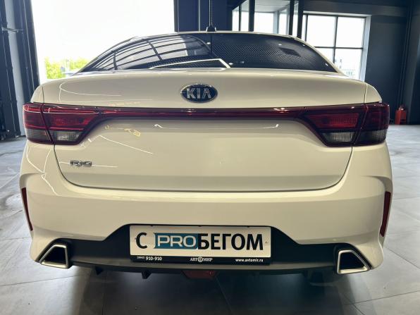 Kia Rio IV Рестайлинг с пробегом 2020 года, цена 1 640 000 рублей, 114575 км, седан, Автокод Объявления