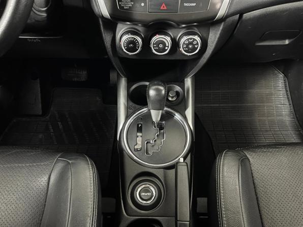 Mitsubishi ASX I Рестайлинг с пробегом 2012 года, цена 1 445 000 рублей, 125094 км, внедорожник, Автокод Объявления