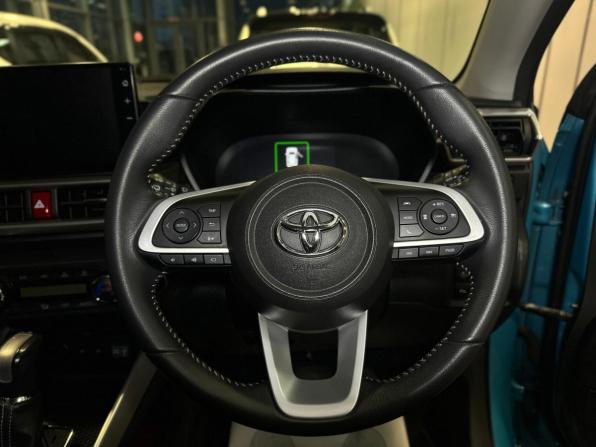 Toyota Raize I с пробегом 2020 года, цена 1 680 000 рублей, 69012 км, внедорожник, Автокод Объявления