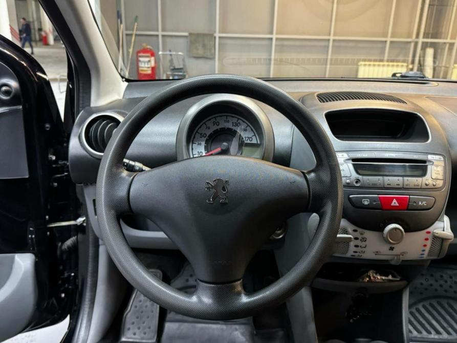 Peugeot 107 I Рестайлинг Красноярск  - изображение 21