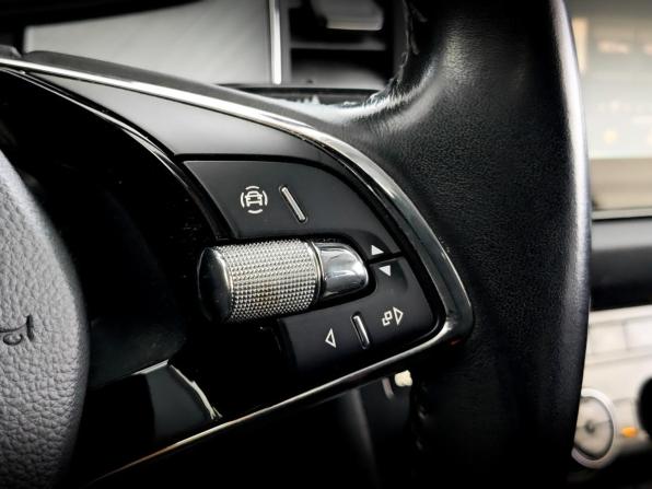 Skoda Kodiaq I Рестайлинг с пробегом 2022 года, цена 3 880 000 рублей, 58194 км, внедорожник, Автокод Объявления