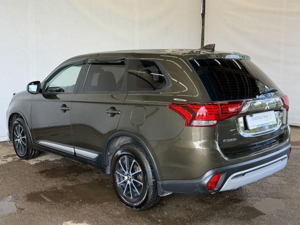 Mitsubishi Outlander III Рестайлинг 3 с пробегом 2018 года, цена 1 880 000 рублей, 97709 км, внедорожник, Автокод Объявления