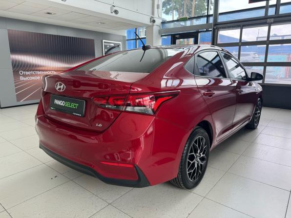 Hyundai Solaris II с пробегом 2019 года, цена 1 249 000 рублей, 101233 км, седан, Автокод Объявления