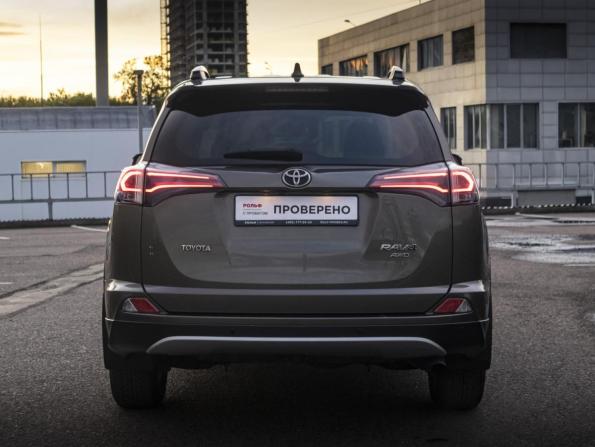 Toyota RAV4 IV (XA40) Рестайлинг с пробегом 2018 года, цена 2 648 000 рублей, 138662 км, внедорожник, Автокод Объявления
