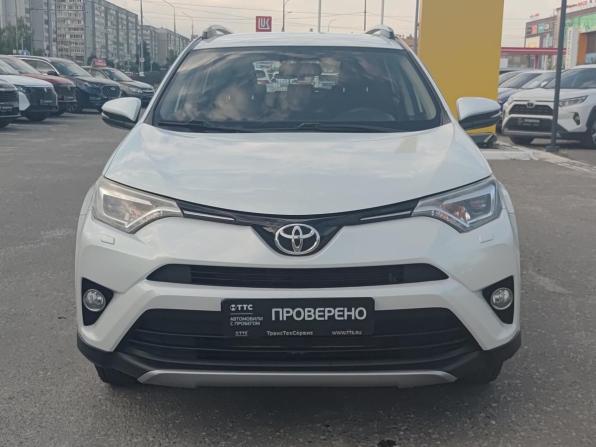 Toyota RAV4 IV (XA40) Рестайлинг с пробегом 2018 года, цена 2 190 000 рублей, 179463 км, внедорожник, Автокод Объявления