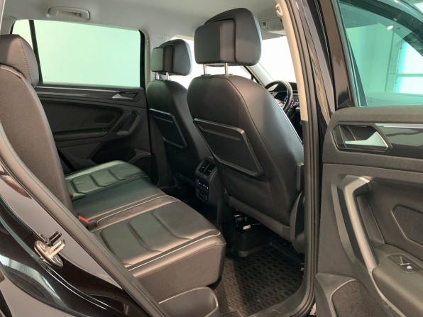 Volkswagen Tiguan II с пробегом 2018 года, цена 1 769 000 рублей, 184799 км, внедорожник, Автокод Объявления