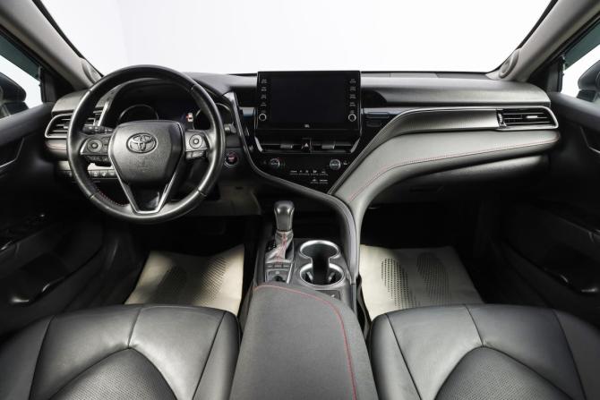 Toyota Camry VIII (XV70) Рестайлинг с пробегом 2021 года, цена 4 149 000 рублей, 98300 км, седан, Автокод Объявления