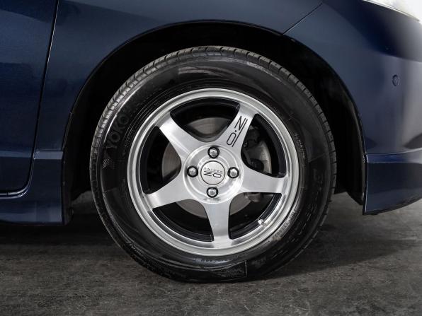 Honda Freed I с пробегом 2010 года, цена 975 000 рублей, 196575 км, компактвэн, Автокод Объявления