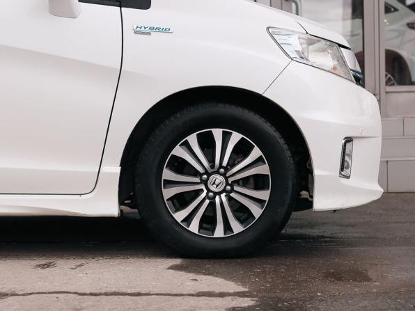 Honda Freed I Рестайлинг с пробегом 2014 года, цена 1 155 000 рублей, 169886 км, компактвэн, Автокод Объявления