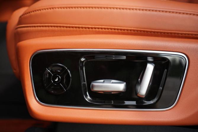 Li Auto (Lixiang) L7 I с пробегом 2023 года, цена 5 350 000 рублей, 93000 км, внедорожник, Автокод Объявления