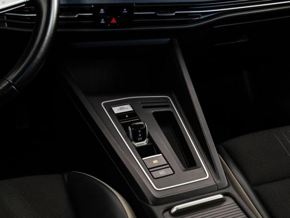 Volkswagen Golf VIII с пробегом 2020 года, цена 2 249 000 рублей, 83695 км, хэтчбек, Автокод Объявления