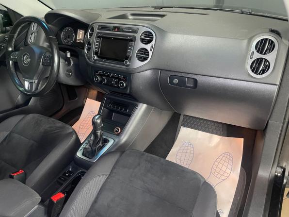 Volkswagen Tiguan I Рестайлинг с пробегом 2013 года, цена 1 595 000 рублей, 179589 км, внедорожник, Автокод Объявления