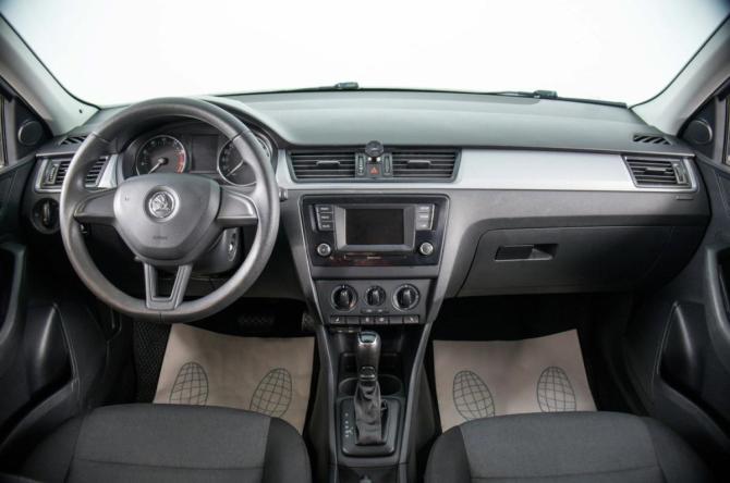 Skoda Rapid I с пробегом 2017 года, цена 1 099 000 рублей, 292000 км, лифтбек, Автокод Объявления